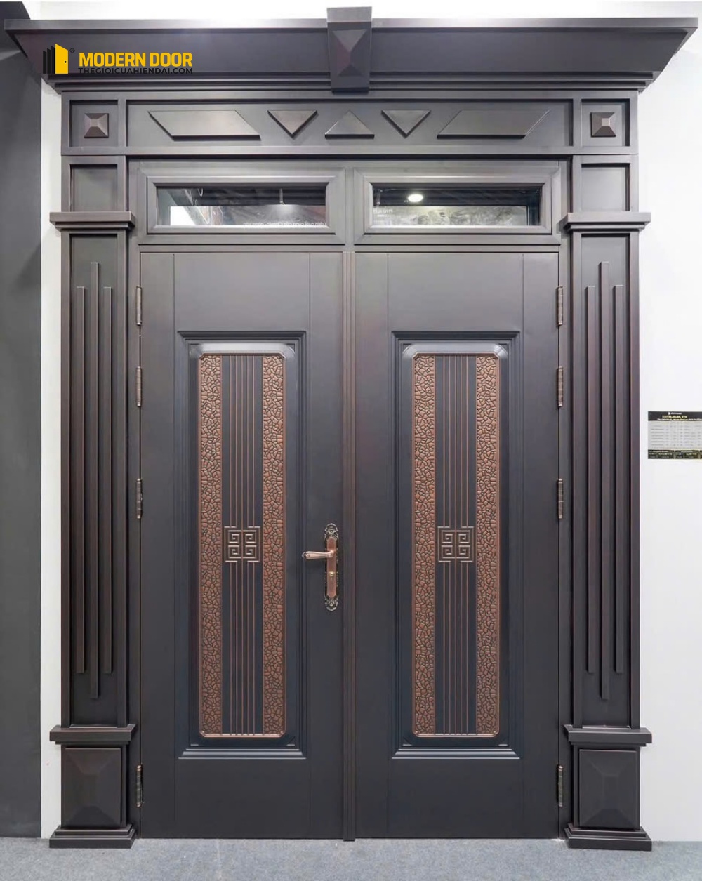 Cửa thép vân gỗ Koffmann - Mẫu 5