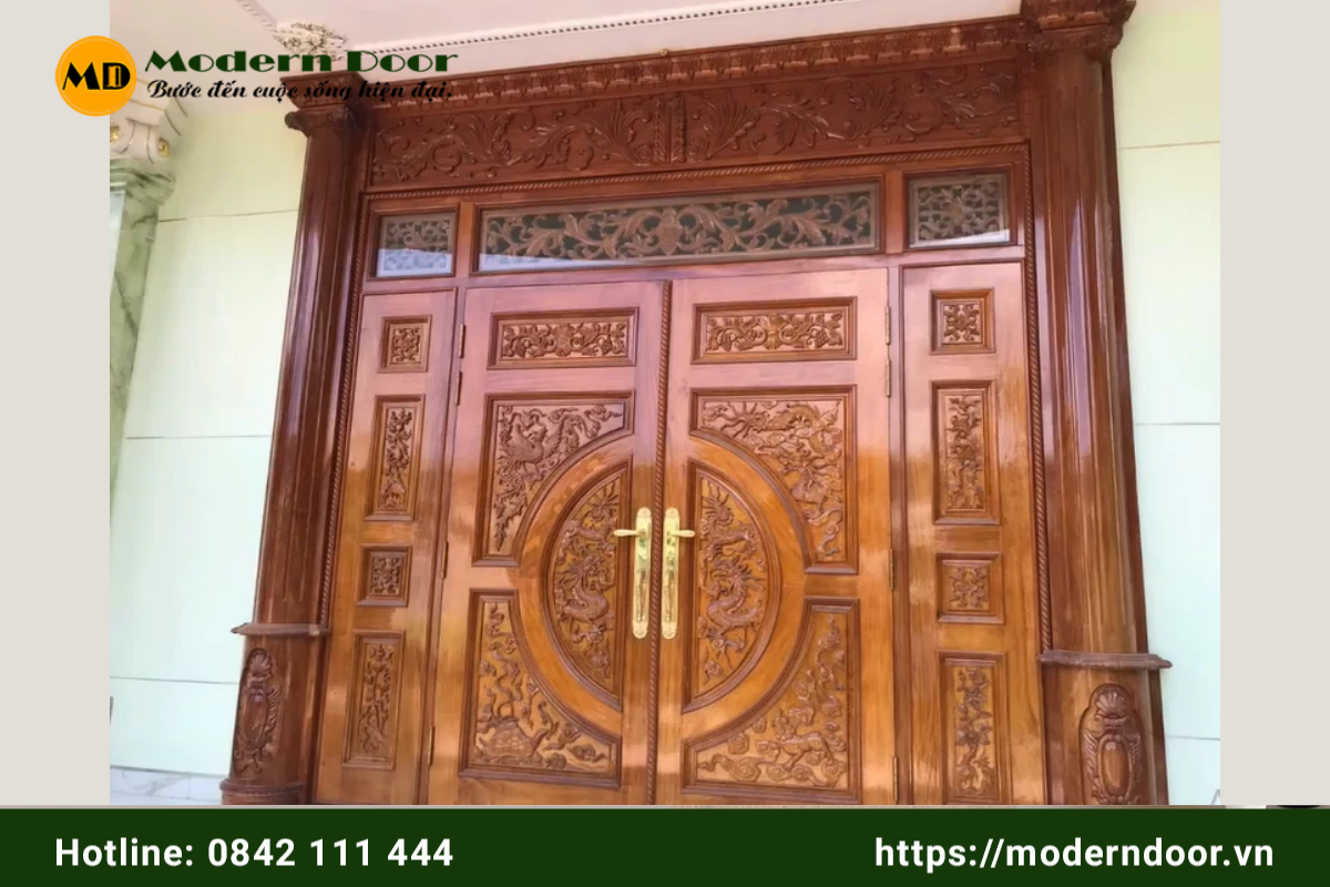 Nẹp khung cửa gỗ hoa văn cho thiết kế cổ điển