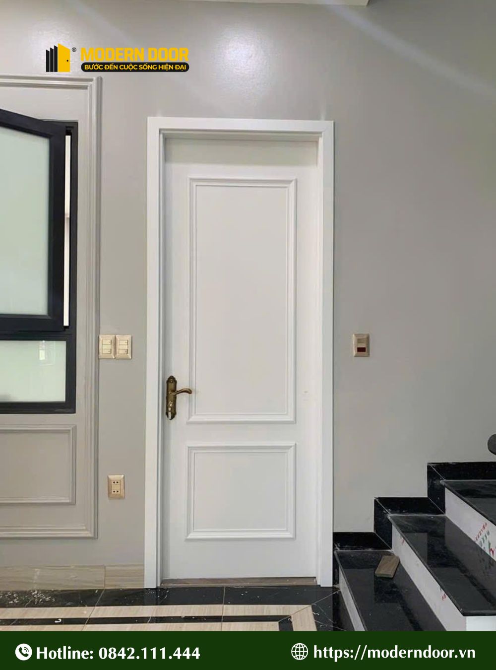 Cửa nhựa composite màu trắng mang nhiều ưu điểm, được người dùng yêu thích