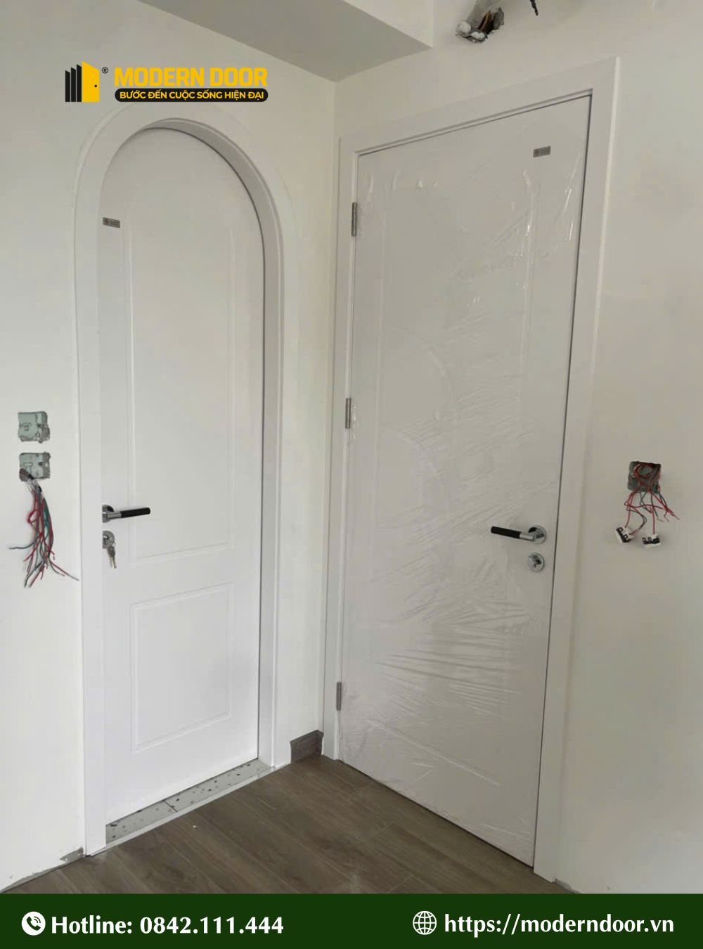 Cửa composite được ứng dụng rộng rãi vào nhà ở dân dụng, công trình kiến trúc công cộng, văn phòng