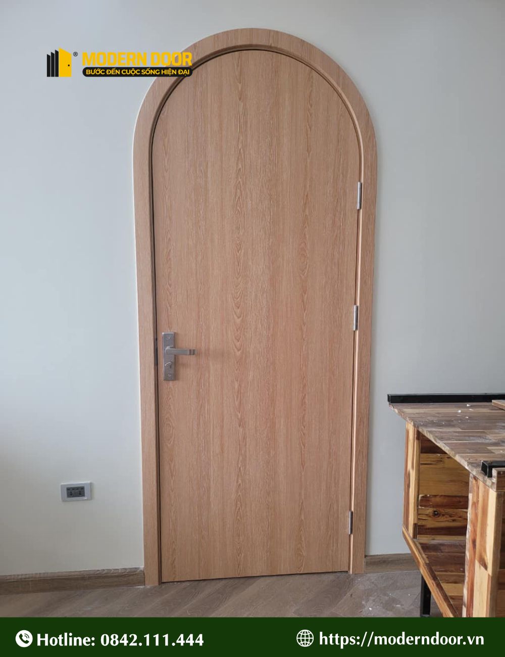 Tùy từng mẫu mã, kích thước mà cửa vòm nhựa composite có mức giá khác nhau